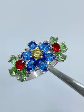 Swarovski Crystal Multicolor Floral Ring Silver Statement Sparkly Spring Sz 7